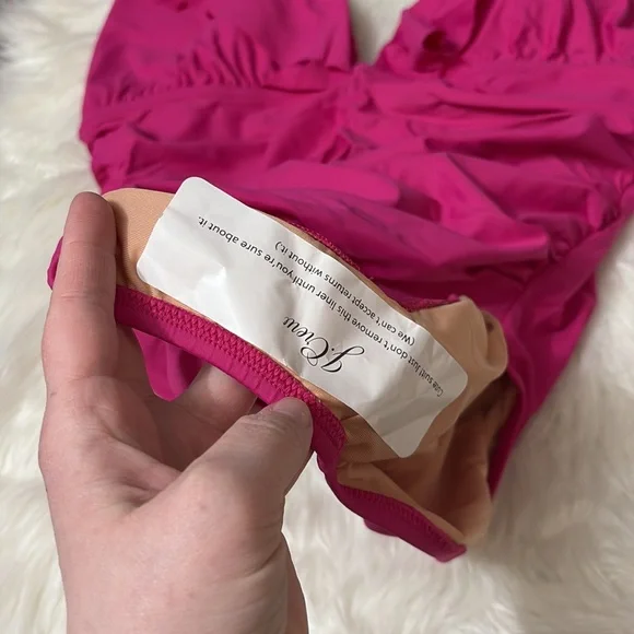 NWT J. Crew Radiant Fuchsia Color Ruched Ruffle One-Piece Swimsuit Size 20 - Picture 4 of 9